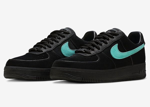 Tiffany & Co. × Nike Air Force1 Low 1837