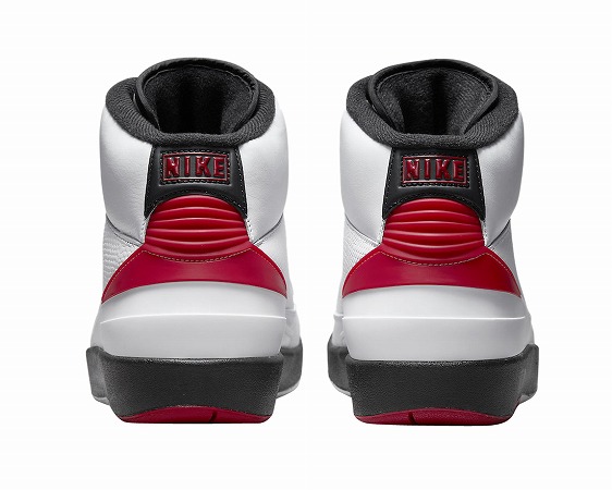 Nike GS Air Jordan 2 Retro OG "Chicago"